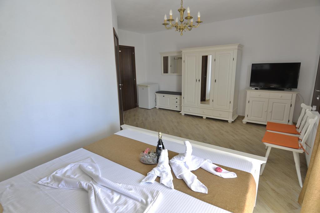 Casa Marina 호텔 Ieşelniţa 외부 사진