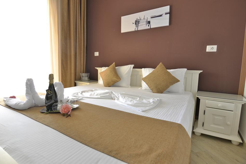 Casa Marina 호텔 Ieşelniţa 외부 사진